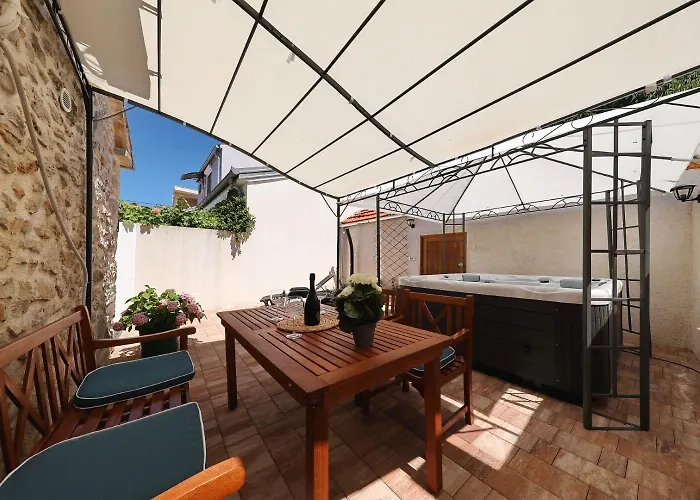 Vikendica House Cirrus